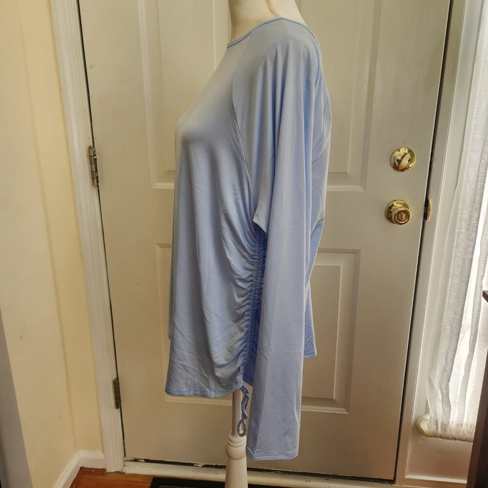 NWT Under Armour Women's UA Motion Longline Long Sleeve Tee Size 1X - Picture 3 of 11